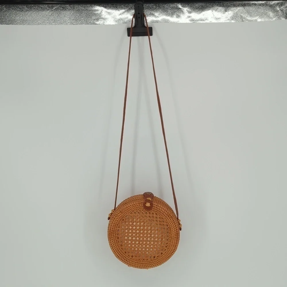 Women's Rattan Round Crossbody Bag Brown beach resort vacation travel coastal